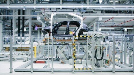 中 저가 공세에 폭스바겐 獨 전기차 공장 닫았다… 현대차 기회?