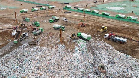 [사설]쓰레기 직매립 금지 열흘 전인데 ‘민간 소각’ 외엔 대책無