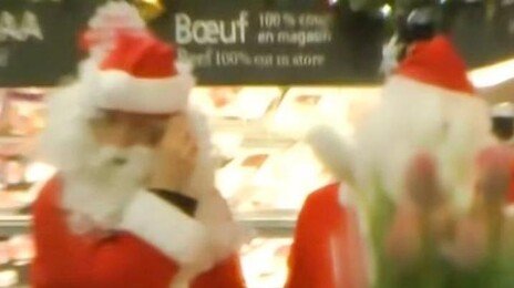 한밤중 마트서 식료품 훔쳐 달아난 산타들 왜?