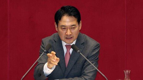 21시간 20분 넘겼다…제1야당 대표 필버 장동혁, 최장 기록 경신