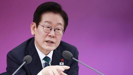 “李대통령 부친, 야반도주” 주장한 전직 언론인 검찰 송치