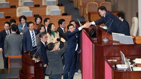 “개인 SNS도 허위정보라며 거액 손배 소송 당할라” 우려 확산