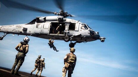 美특수부대 카리브해 급파… 마두로 압박 수위 높이는 트럼프