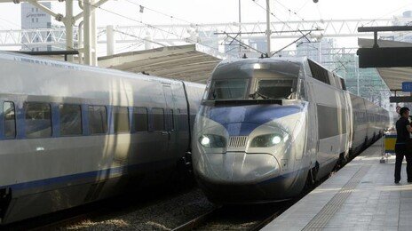 KTX 입석 커플 “특실과 자리 바꿔 달라” 황당 요구…거절하자 욕설