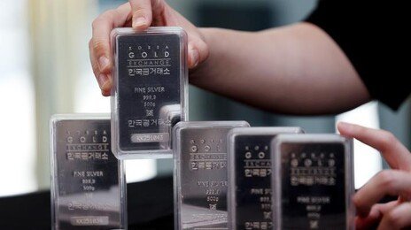 산타랠리 타고 금·은 다 쓸어 담았다…골드·실버 판매액 사상 최대