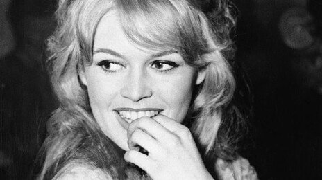 “한국 개고기 먹어 야만”…佛배우 브리지트 바르도 별세