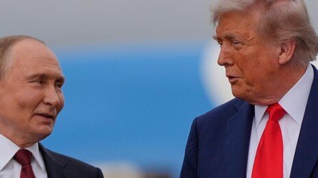 트럼프·푸틴, 이틀 연속 통화…美·젤렌스키 회담 전후 소통