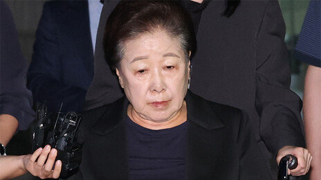 경찰, ‘불법 쪼개기 후원’ 통일교 한학자·윤영호 檢송치