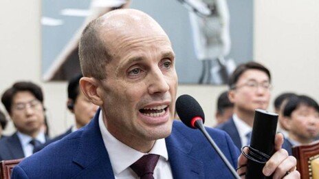 적반하장 쿠팡 대표 “왜 한국 국민에게 정보 감추나” 고성