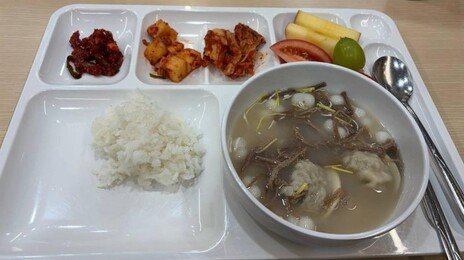 李대통령 올해 첫끼 사진 올린 강훈식… “각오를 나눴다”