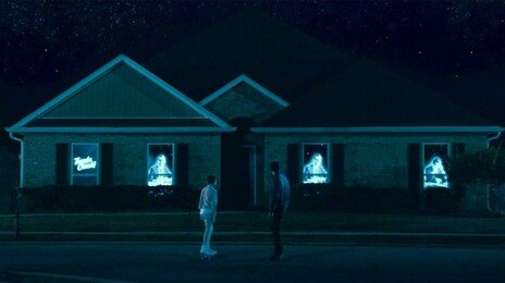 “39년간 근사한 시간 고마웠어요, 척!”…평범한 삶의 아름다움