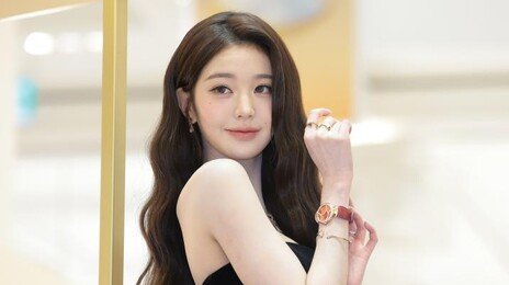 장원영 “홍콩은 좋아하는 나라” 발언에 中 발끈…왜?