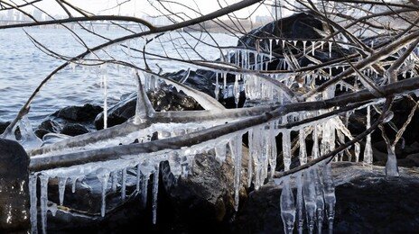 [날씨]아침 영하 14도 ‘한파 절정’…전국 곳곳 눈·비
