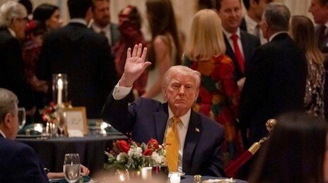 “바보야, 문제는 고물가야”…중간선거 패배 먹구름 드리운 트럼프