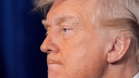 트럼프는 7년 전에도 마두로 축출을 시도했고, 실패했다 [트럼피디아] 〈56〉