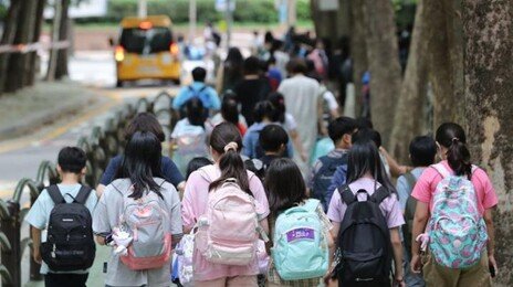 초등 1인당 사교육비 ‘월 44만원’…아이는 줄고 부담은 늘었다