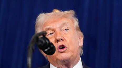 트럼프 “베네수엘라가 처신 똑바로 안하면 2차 공격할 것”