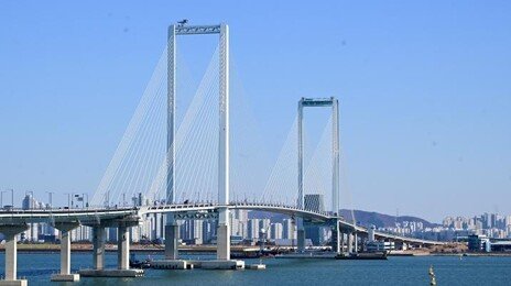 기네스북 오른 인천 ‘제3연륙교’, 결국 이름 없이 개통