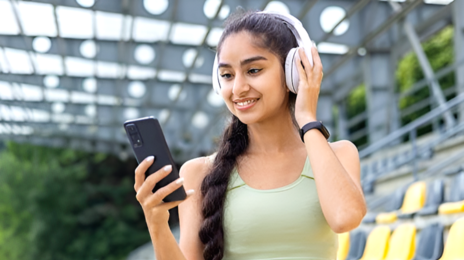 “내 귀에 도청기?” 유명 브랜드 이어폰 10m 안 해킹 위험