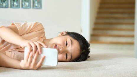 “저 됐어요!”…쇼츠 켜면 들리는 그 목소리 정체는?