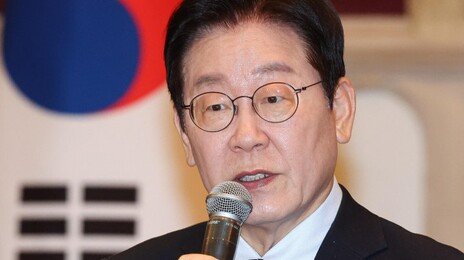 李 “역사의 올바른 편, 저는 착하게 잘살자는 의미로 이해”