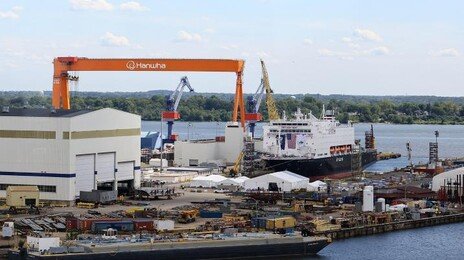 한화 필리조선소 美훈련함 인도 지연…“숙련공 부족해 난항”