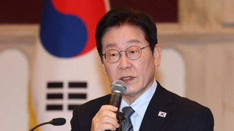 李, 항소 포기 논란에 “기소한 걸 탓해야지 왜 판결 뒤집으라 하나”