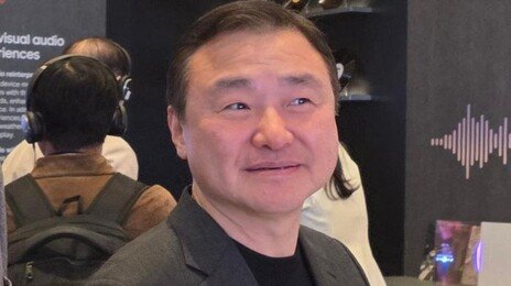 노태문, 발로 뛰며 VIP 손님 맞이 “AI, 일상의 동반자 될 것”