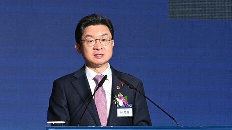 [사설]“취약층에 포용금융 70조”… 일자리 없인 빚 수렁 못 넘는다