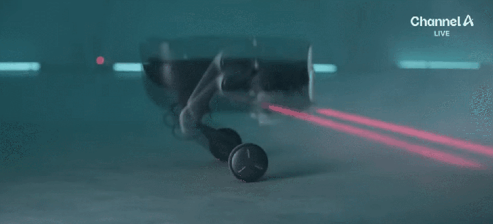 다리 달린 로봇청소기 등장…계단 오르며 ‘쓱싹’