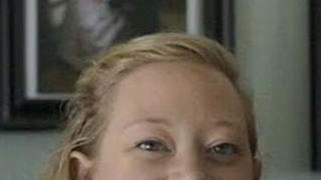 ICE 총격에 백인여성 사망… 다시 불붙은 ‘反트럼프’ 시위