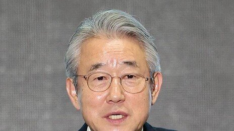 강호동 농협회장, 1박 200만원 호화출장 논란