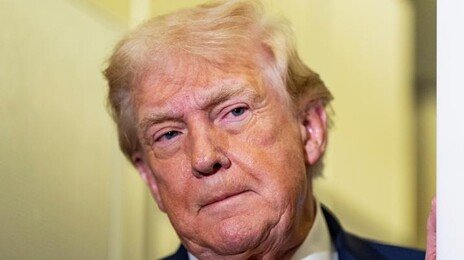 트럼프 “베네수엘라, 원유 판매 수익금으로 美상품만 구입”