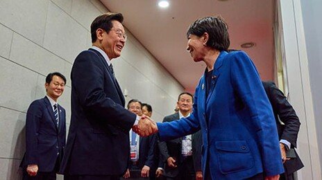 李대통령-다카이치, 13일 日서 정상회담…셔틀외교 재개