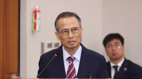 경찰, 국정원 압수수색-김규현 前원장 출금…강서구청장 보선개입 의혹 수사