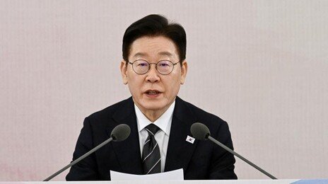 [사설]“올해 세계 경제 2.7% 성장”… 韓 ‘1%대 탈출’에 사활 걸어야