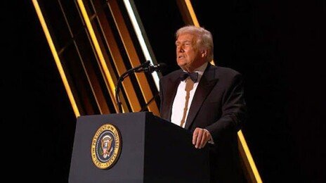 공연장 명칭에 ‘트럼프’ 추가되자…美 WNO, 계약 종료 선언