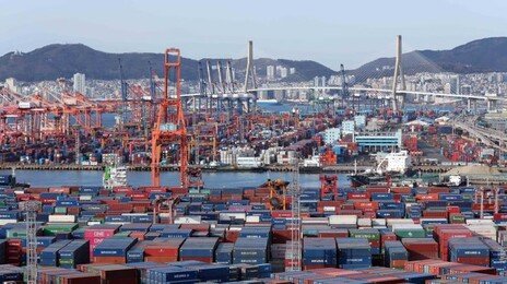 1인당 GDP 3년 만에 뒷걸음… 대만에 22년 만에 밀려