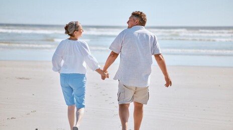 “갱년기 약 대신 비행기표 샀죠” 인생 2막 여행이 대세