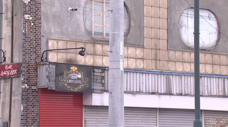 공기청정기가 5대? 벽 안에 여성 시신 숨기고 태연히 술집 영업