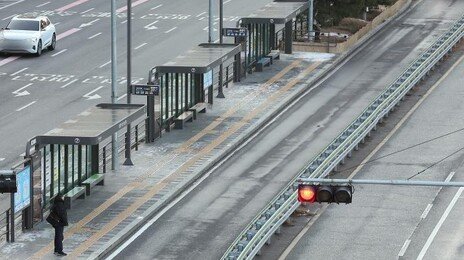 서울시 “버스 파업 유감…임금 동결·판결 무시 주장 사실 아냐”