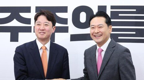 당대표로 처음 만난 장동혁-이준석 “통일교·공천헌금 특검 추진”