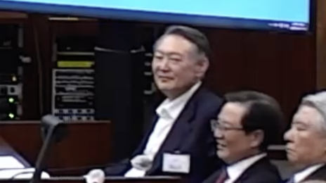 尹 ‘내란 혐의’ 내달 19일 법원 첫 판단 나온다…비상계엄 443일만