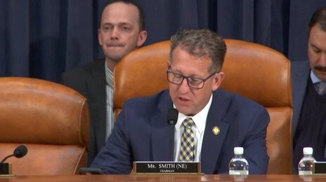 ‘쿠팡 편들기’ 나선 美의원들…“美기업 차별, 정치적 마녀사냥”