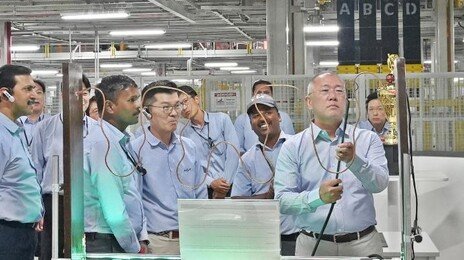 정의선, 연초부터 中→美→인도 광폭 행보… 미래 먹거리 구상 차원