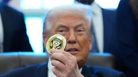 美 반도체 관세 ‘포고문’에… 정부, 삼성-SK 불러 긴급회의