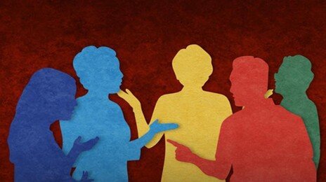 “남편을 ‘큰아들’이라 부르는 女 모자라 보여…부부 맞나”