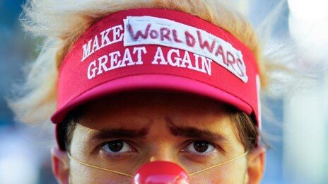 EU, 트럼프 위협 맞서 159조 규모 ‘무역 바주카포’ 카드 검토