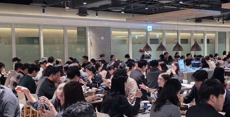 ‘새로운 복지’로 떠오른 구내식당… 업체들 특식 앞세워 영토경쟁