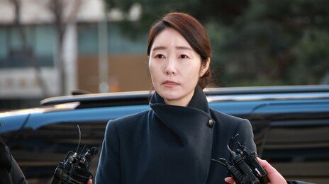 강선우, 의혹 22일만에 경찰 출석…“원칙 지키는 삶 살았다”